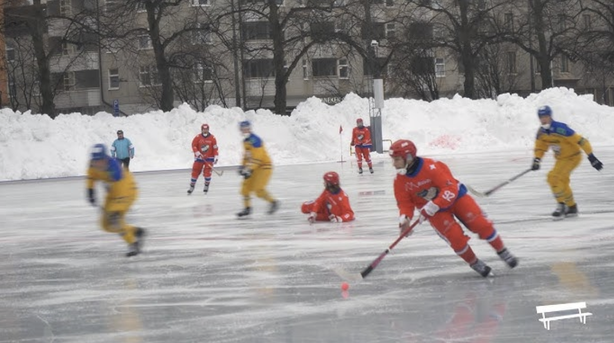 How one pass in bandy can change everything